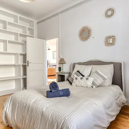 Villa Big House - Parking Privee - Piscine - Wifi - Equipee *