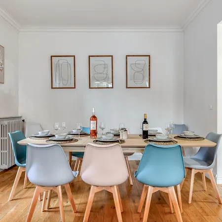 Βίλα Big House - Parking Privee - Piscine - Wifi - Equipee