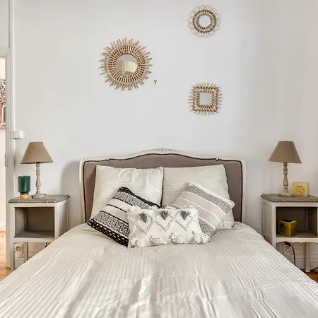 Big House - Parking Privee - Piscine - Wifi - Equipee *