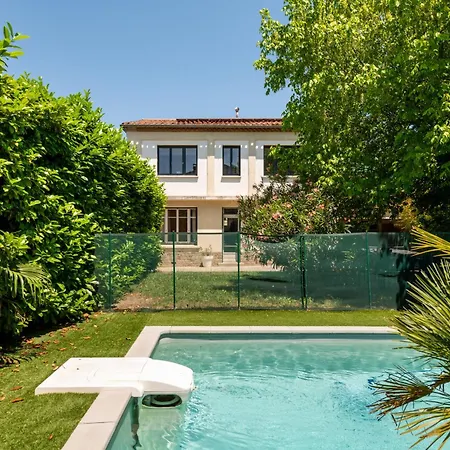 Big House - Parking Privée - Piscine - Wifi - équipée Villa