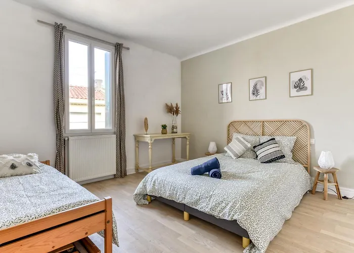 Big House - Parking Privee - Piscine - Wifi - Equipee Villa *