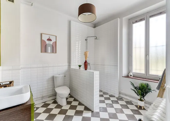 Big House - Parking Privee - Piscine - Wifi - Equipee Villa