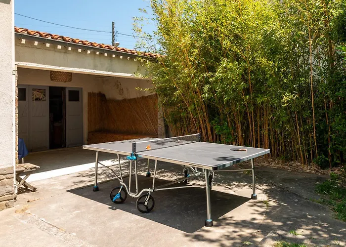 Villa Big House - Parking Privee - Piscine - Wifi - Equipee *