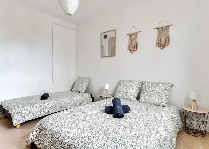 Villa Big House - Parking Privee - Piscine - Wifi - Equipee Carcassonne