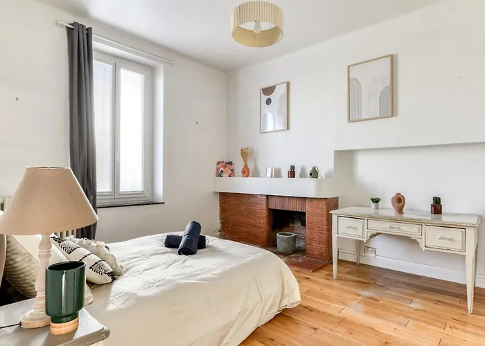 Big House - Parking Privee - Piscine - Wifi - Equipee Villa