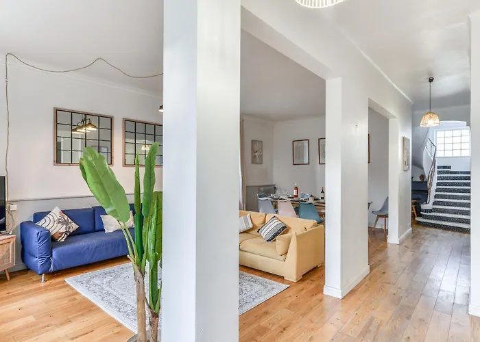 Big House - Parking Privee - Piscine - Wifi - Equipee Villa